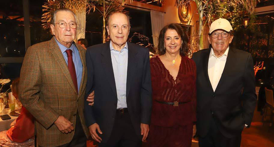 Família Biagi em evento de comemoração dos 50 anos da Zanini Renk.